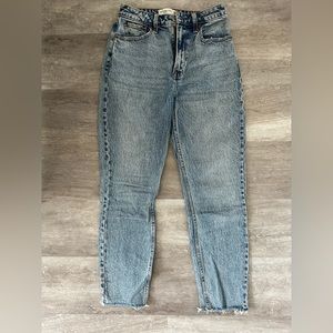 Abercrombie Curve Love Mom Jean size 24